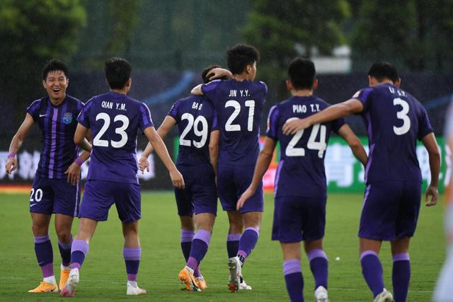 东契奇再三双独行侠胜活塞 KD45分太阳负绿军